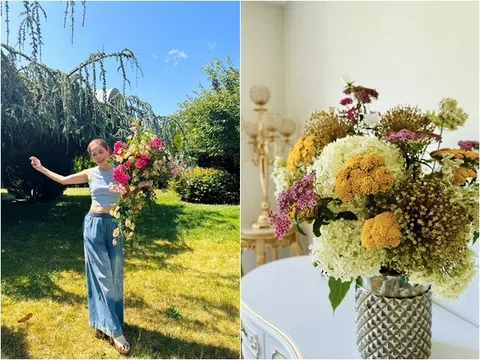 Nữ ca sĩ nổi tiếng showbiz Việt hái hoa dại và hoa vườn nhà về cắm, bừng sáng cả biệt thự nghìn m2