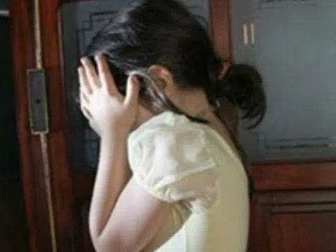 Bé gái 12 tuổi suýt bị người đàn ông quen qua mạng đưa vào nhà nghỉ, thủ đoạn lừa quá tinh vi