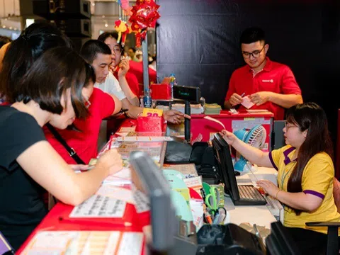 Độc đắc xổ số Lotto 5/35 tiếp tục vượt 12 tỷ đồng, người chơi tranh thủ mua vé chờ chia giải.
