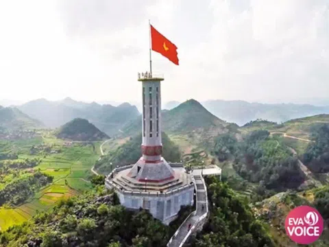 Lũng Cú hùng vĩ: Khám phá vẻ đẹp địa đầu Tổ quốc nơi cột cờ tung bay giữa thiên nhiên hoang sơ và văn hóa đậm đà