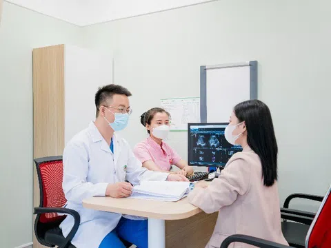 Cắt tử cung vì chủ quan với cơn đau bụng âm ỉ