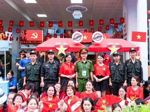 Những khoảnh khắc tiếp sức giúp mọi thế hệ cùng vươn cao tại buổi sơ duyệt diễu binh