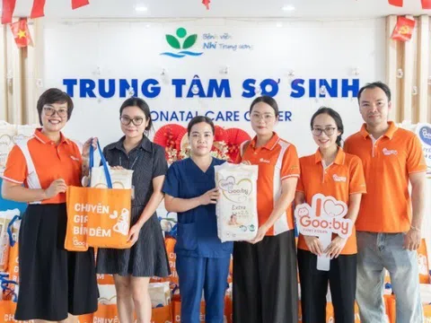 Gooby mang Trung Thu đến với Bệnh viện Nhi Trung ương