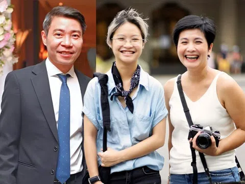 NSND Công Lý hội ngộ vợ cũ - BTV Thục Khuê, gia đình đủ mặt từ bố mẹ đến 2 con chung "nửa huyết thống"