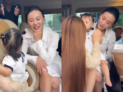 Phương Oanh lộ diện giữa ồn ào, ngồi xế hộp đưa cặp song sinh đi chơi