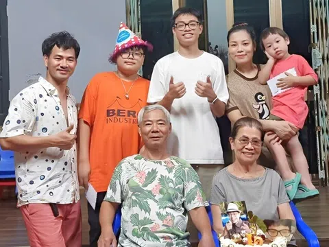 Vợ NSND Xuân Bắc khoe cảnh 2 bà thông gia thân thiết, mối quan hệ con dâu - mẹ chồng gần gũi như ruột thịt