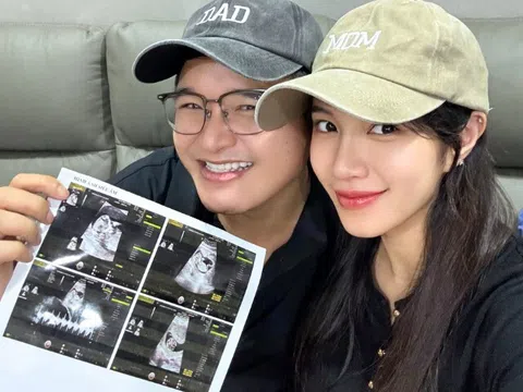 Đạo diễn “trăm tỷ” Võ Thanh Hòa thông báo vợ mang bầu lần 2, con gái lớn 8 tuổi xinh xắn sắp lên chức chị