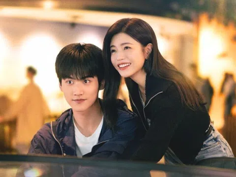 Ngắm Bắn Hồ Điệp: Phim "ít tiền" vẫn hot, Trần Nghiên xinh như thiếu nữ không ai nghĩ đã 42 tuổi