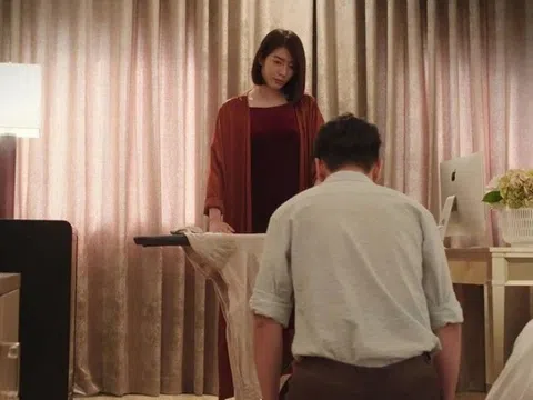 Bố mẹ ăn mừng khi tôi ly hôn vợ khuyết tật, 2 tháng sau tôi quỳ xuống xin vợ cũ tái hôn