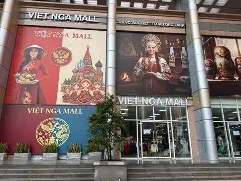 Việt Nga Mall chính thức ra mắt: không gian mua sắm hiện đại và đa dạng đặc sản xứ lạnh giữa lòng Sài Gòn.