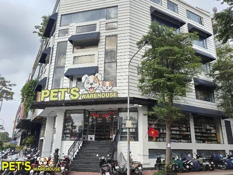 Pet's Warehouse - Siêu thị cho thú cưng tiên phong tại Việt Nam