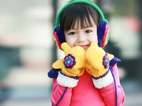 Trẻ cứ đến mùa lạnh là ốm vặt, đây là 4 mẹo tự nhiên bác sĩ khuyên cha mẹ áp dụng ngay cho trẻ