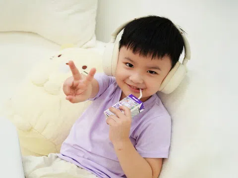 Lần đầu tiên, ba dưỡng chất quý lấy cảm hứng từ các dưỡng chất có trong sữa mẹ được đưa vào chung một công thức