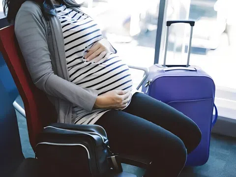 Chồng mới về một tháng nhưng vợ đã có bầu 51 ngày, thấy thứ này trong điện thoại cô anh lập tức đòi làm ADN