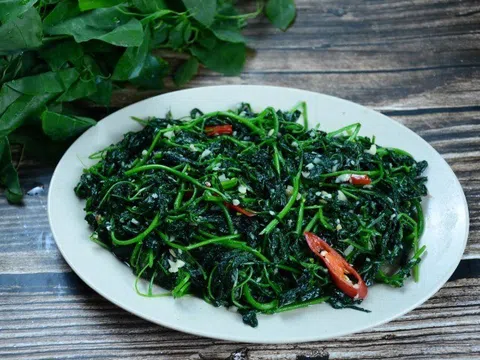 Loại rau mọc dại bỗng biến thành đặc sản, giá đắt đỏ nhưng có thật sự tốt với sức khỏe?