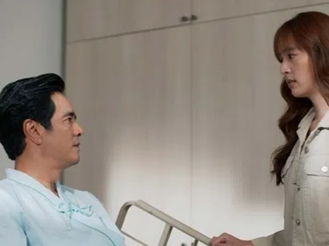 Chăm bố dượng liệt giường 3 năm, trước lúc lâm chung ông đưa một chiếc hộp gỗ, mở ra tôi đỏ mặt