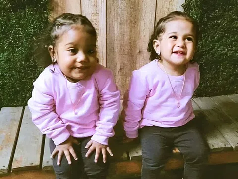 Đẻ xong thấy cơ thể có loạt dấu hiệu lạ, cô gái 19 tuổi khiến ê-kíp bác sĩ sững người khi xem kết quả siêu âm