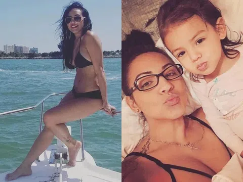 Trẻ trung xinh đẹp nõn nà như gái 18, bà ngoại U50 đau đầu vì liên tục bị trai trẻ làm phiền