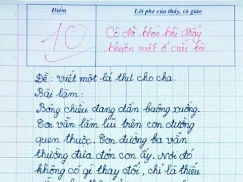 Bé trai lớp 4 đạt điểm 10 tuyệt đối với bài văn viết về bố, cô giáo bật khóc khi thấy khuôn mặt ở cuối bài