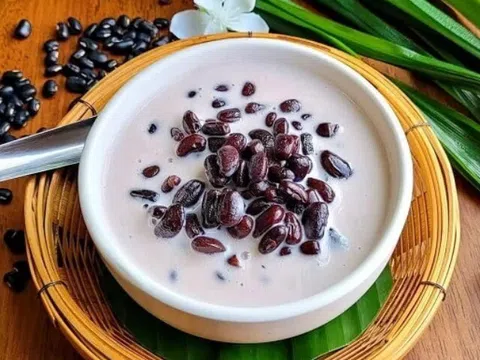 Dù là chè đậu đen hay đậu đỏ, trước khi nấu thêm 1 bước này, hạt chín bở bùi mà không nát