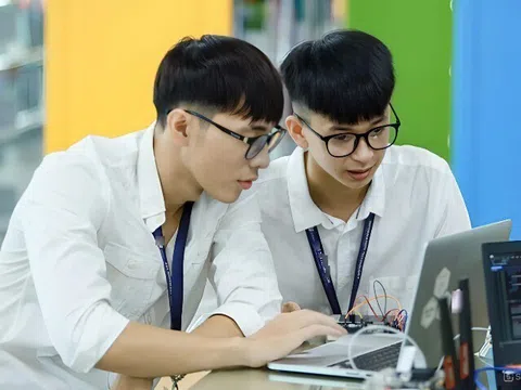 Ngành học dễ xin việc thời AI bùng nổ, ra trường nhiều tập đoàn lớn "trải thảm đỏ", mức lương tới 100 triệu/tháng