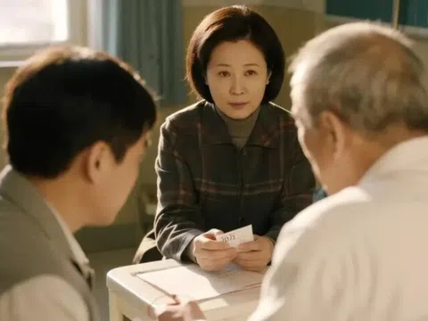 Nghỉ hưu lương 11 triệu, tôi tái hôn với người kém 3 tuổi, vừa đăng ký xong thì con ông liền nhờ một việc