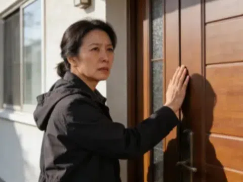 Vừa ly hôn xong vợ cũ đã tái hôn với nhân tình, 5 ngày sau mẹ vợ cũ gõ cửa nhà tôi