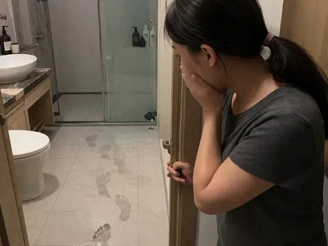 Phát hiện chồng ngoại tình qua dấu chân nhà tắm, vợ làm một việc khiến chồng kiệt sức xin tha thứ