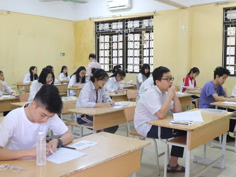 Đại học Quốc gia Hà Nội sử dụng tối thiểu 2 hợp phần thi để lập tổ hợp xét tuyển