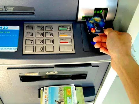 Nhiều người "trắng tay" vì đặt ngày sinh làm mật khẩu thẻ ATM