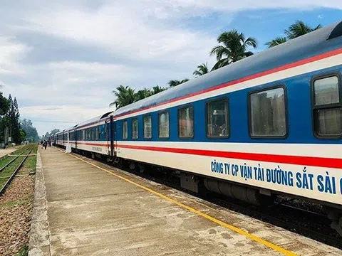Dự tính lỗ gần 1.000 tỷ đồng, Đường sắt Việt Nam lại "kêu cứu"