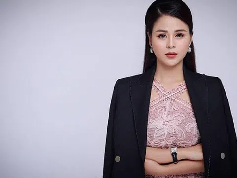 Nhan sắc Lương Thu Trang "Hướng dương ngược nắng" thời chưa "dao kéo"