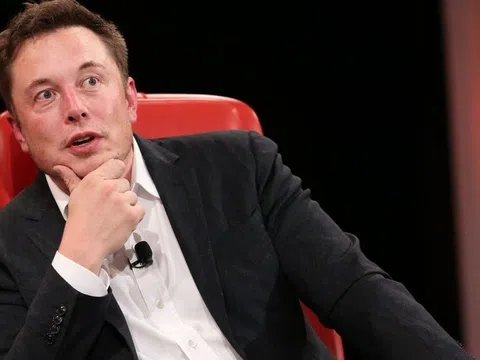 Elon Musk vẫn là tỷ phú giàu nhất hành tinh