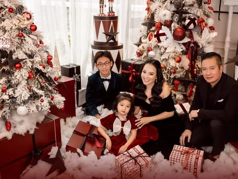 Gia đình doanh nhân Bích Nguyệt gây bão mạng với loạt ảnh quá đỗi ngọt ngào, ấm áp mùa Giáng sinh 