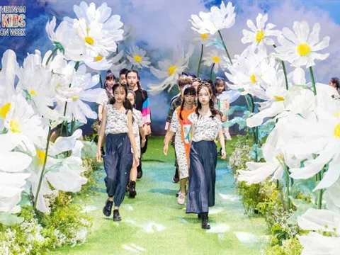 Dàn mẫu nhí tự tin tỏa sáng tại Vietnam Kids Fashion Week 2023 với BST đến từ thương hiệu Hachio