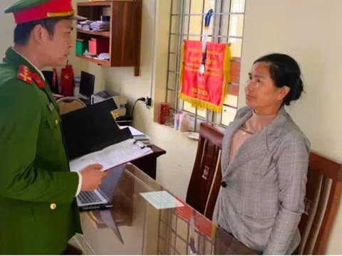 Lợi dụng lúc cúng bái, con dâu dùng hung khí tấn công mẹ chồng và chị dâu