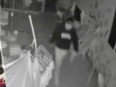 Thái độ bình thản đến khó hiểu khi bị bắt của con rể đâm chết cha vợ