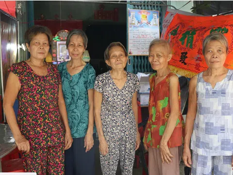 5 chị em chọn ở vậy đến già, câu chuyện phía sau khiến nhiều người chạnh lòng