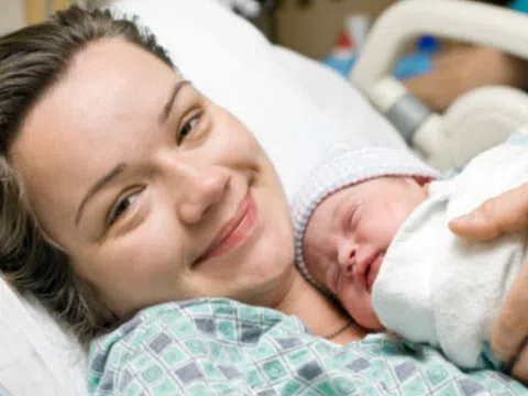 Xác suất 1/60 triệu, điều kỳ diệu đã đến với sản phụ 24 tuổi