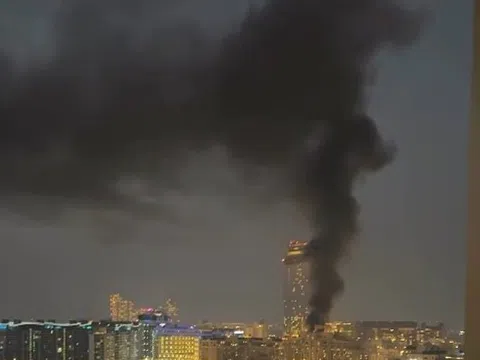 Dàn sao quốc tế hoảng loạn trú ẩn dưới hầm khi Dubai rung chuyển vì tên lửa