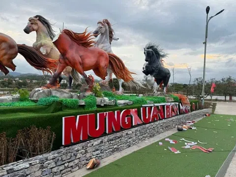 Vụ linh vật ngựa “Mã đáo thành công” hơn 400 triệu bị đập phá ở Quảng Trị: Bất ngờ danh tính thủ phạm