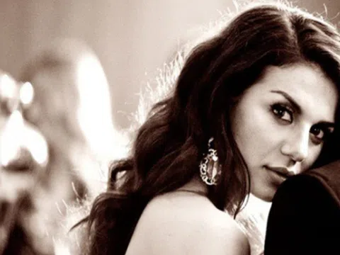 Phụ nữ khôn ngoan càng lớn tuổi càng ít khoe 3 thứ này