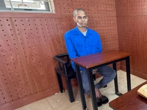 Bắt thanh niên 22 tuổi rủ bạn gái nhí đi nhậu rồi xâm hại