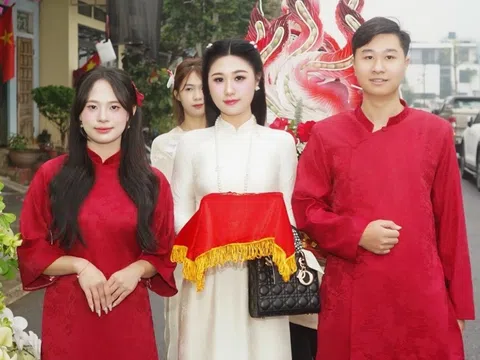 Bị chỉ trích "giật spotlight" cô dâu, chị gái chú rể trong bộ ảnh viral mạng xã hội nói gì?