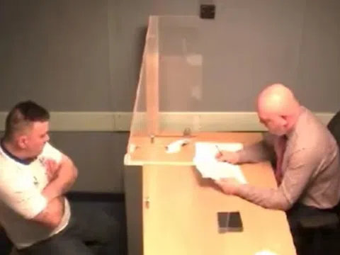 Chân dung kẻ sát nhân và hiếp dâm hàng loạt được nhận định "phạm tội tình dục nhiều nhất trong lịch sử Scotland hiện đại”