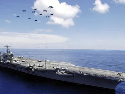 Iran tuyên bố tấn công tàu sân bay Mỹ, chiến sự leo thang phức tạp