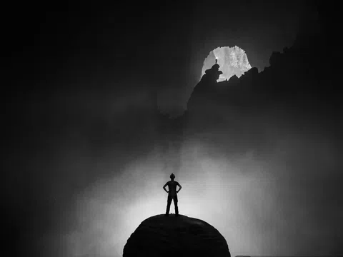 Một kỳ quan của Việt Nam mang "vẻ đẹp siêu thực" được truyền hình Mỹ dành riêng phóng sự đặc biệt ca ngợi