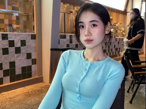 Khoảnh khắc đời thường gấy sốt của Á hậu 2 Hoa hậu Thế giới Việt Nam 2025 Trương Tâm Như