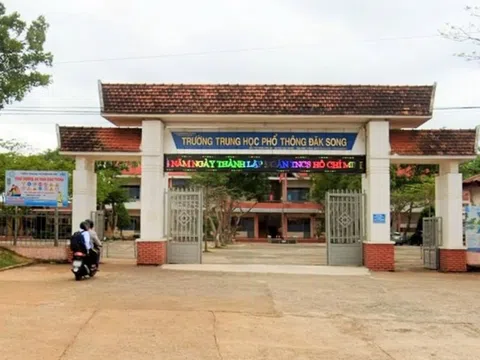 Diễn biến mới nhất vụ nữ giáo viên Trường THPT Đắk Song bị phát tán ảnh riêng tư: Cơ quan công an vào cuộc