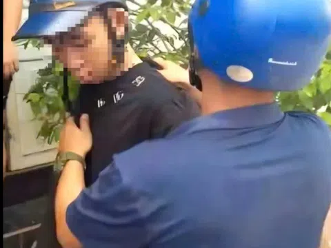 Bắt giữ nam sinh 16 tuổi dùng dao tấn công bạn học ở Đồng Nai